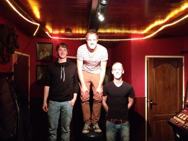 NuskustasBebras's tweet photo. Podium van vandaag op nummer 3 @Lars_enz nummer 2 @Mark_m94  en de winnaar....... @barthess1 (eindelijk op tijd) http://t.co/JpByRr3LlX