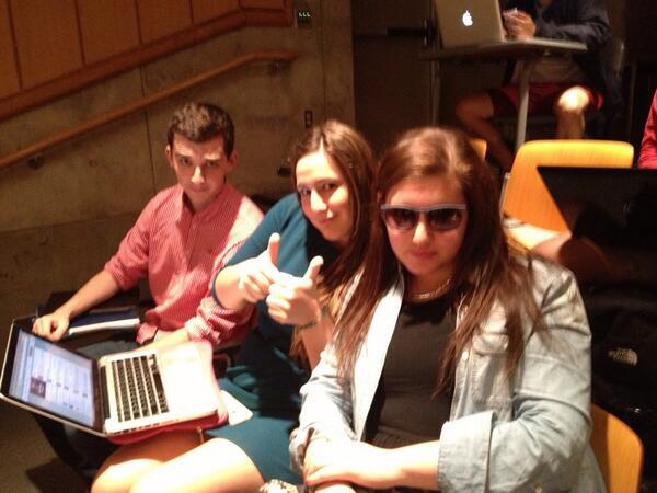 Obama, Sen. McConnell, and Sen. Leahy on that #biSTARitanship grind in astronomy class #outofthisworld