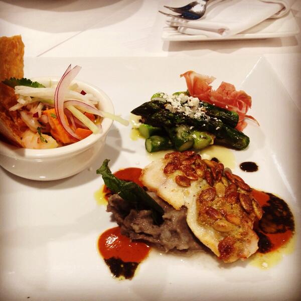 dishcrawlbap's tweet image. Here is a sneak peak of our trio featured on our #REDWOODCITY #Dishcrawl on 4/15! #LVMarRWC is #Amazing #joinus