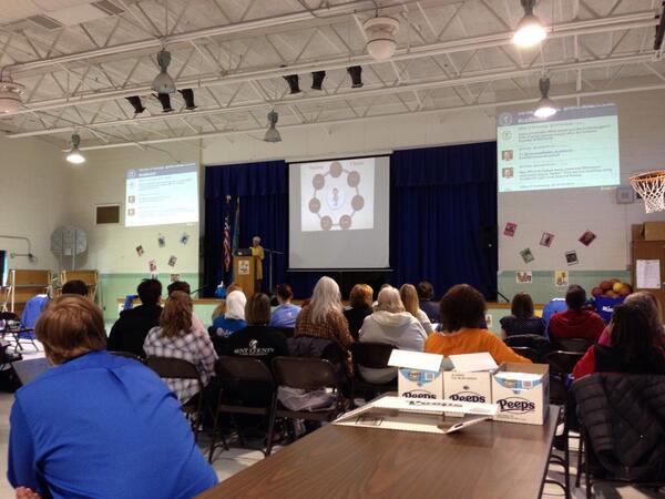 mikeleague's tweet image. Students need voice and choice.  How are you doing this in your classroom? #csdtech3