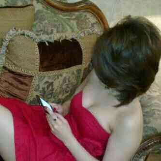 amz_1122's tweet photo. قاعده ع الجوال ي خساااره خدمتي بتنقطططعع مين يفعل لي "̯ http://t.co/G5uRh75LfC