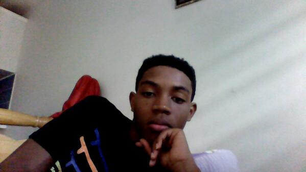 HighChildren's tweet image. new account ppl just follow back plz &amp;lt;3