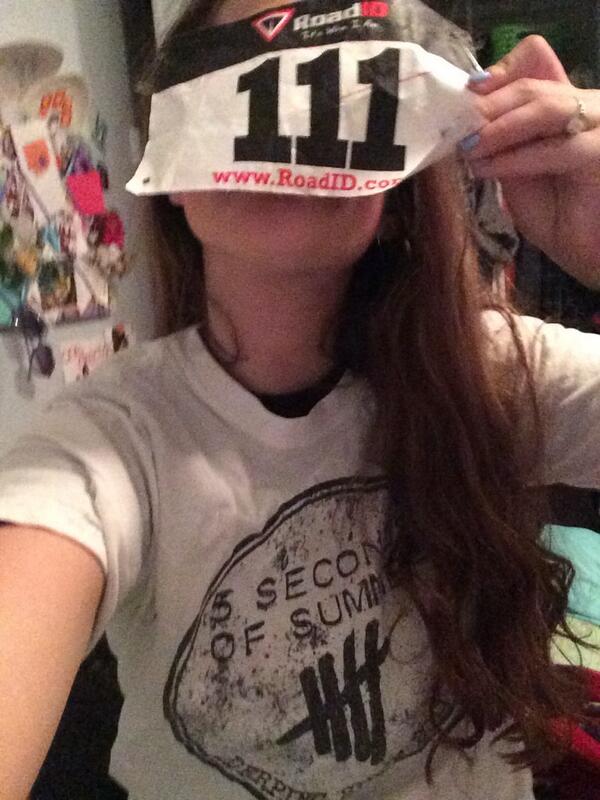 oksoph's tweet photo. I ran my first 5k in my 5sos shirt and refused to let my race ticket cover up the logo #5SOSFenderContender #5SOSinDC http://t.co/ByJC3VaUgy