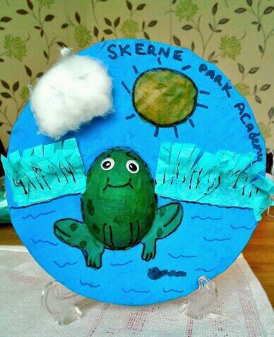 “<a href="/bjpwatson138/">Pauline</a>: Evies Easter egg competition entry <a href="/skerneschool/">Skerne Park Academy</a> hope it's winner !! ” I think @ArchimedesBun will!
