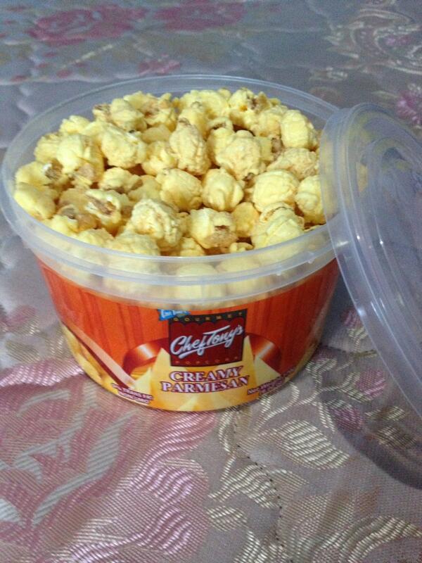 indah85li2s's tweet photo. My tub my happiness.. Endes banget ini thank you @JualKITKAT http://t.co/v0xhoWpDBq