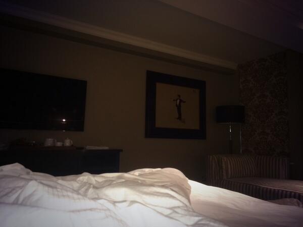 Good morning everyone... In London hotel still not out of bed... Lots to do today #gettingthingsDONE :D