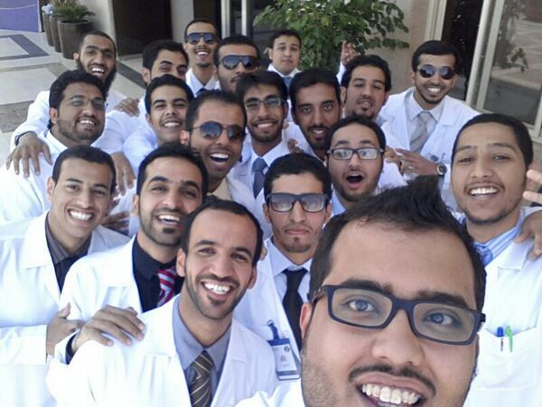 فرحتنا اليوم لا تُنسى .. أيام معدودة تفصلنا عن التخرّج  #الله_لايفرقنا #الدفعة_الأولى_من_أطباء_جامعة_حائل