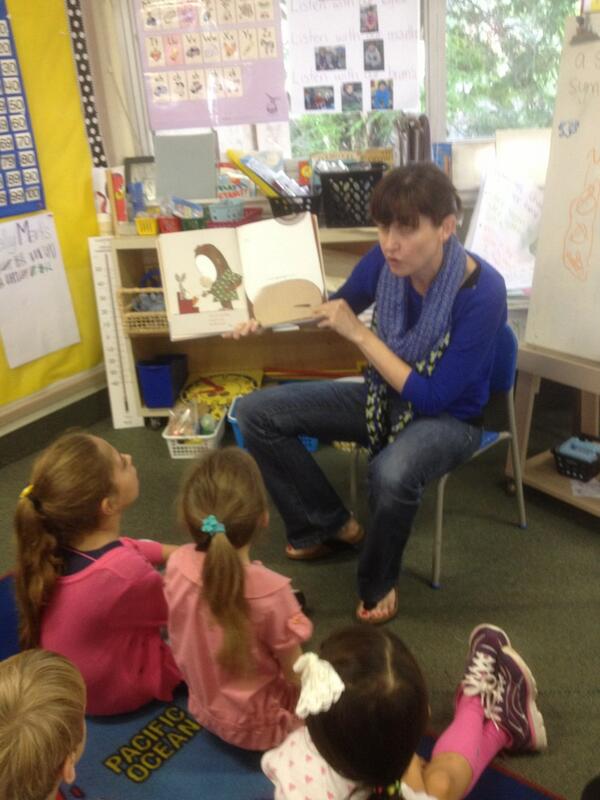 "It's a Book" by lane smith. #1stchat #elemchat #edtech today's digital kids perspective on books? So cute!