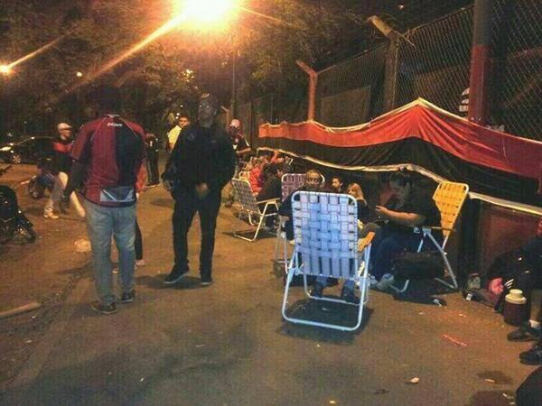 scdhcanob's tweet photo. Demuestrennos que lo llevan adentro como lo llevamos nosotros!!  
EL DOMINGO CUESTE LO QUE CUESTE!! http://t.co/xIdzggi5Z6