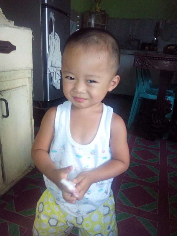 merquekrift's tweet photo. #pogiproblem #FIRSTdayThursday http://t.co/2vX5YVcYrE