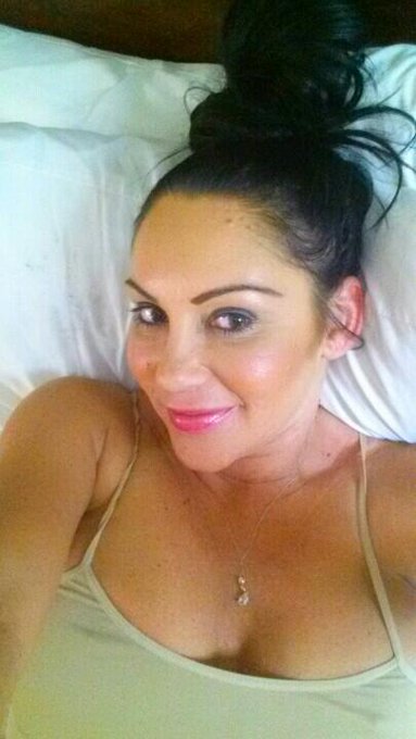 Good night to all my wonderful friends and fan's.  @OCModeling @NatashaVegaxxx @TonyBatman @PGCary Xoxoxo<a href="/tag/hotchicks"class="tags"><span>#hotchicks</span></a><a href="/tag/lovinlife"class="tags"><span>#lovinlife</span></a>