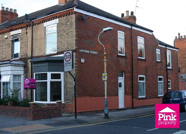 Pink_Property tweet picture