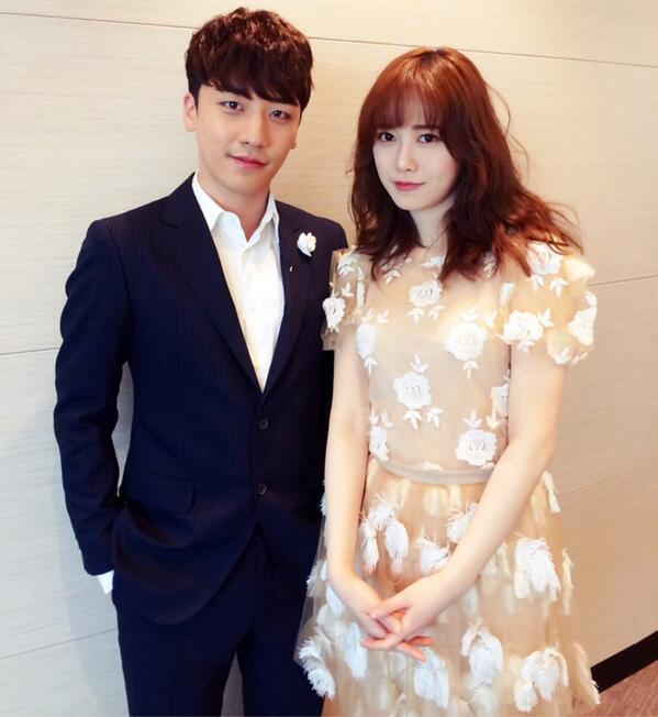 ForvictoRi's tweet photo. SBS 특별기획 드라마 ' 엔젤아이즈 ' 제작발표회 구배우님과 함께^^ #엔젤아이즈 http://t.co/66YsVOTmEo