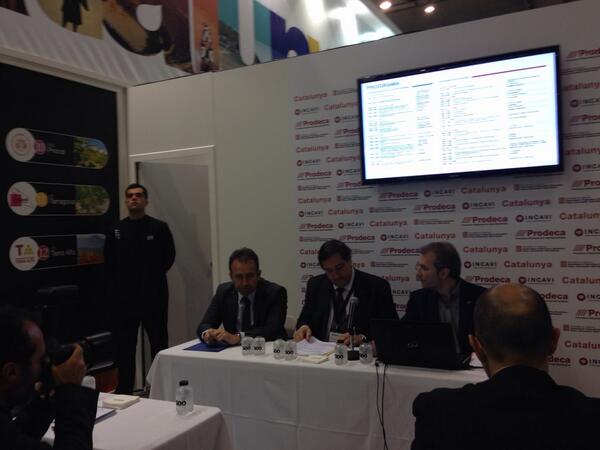 A la presentació dels <a href="/PremisVinari/">Premis Vinari</a> 2014 al Saló <a href="/Alimentaria/">Alimentaria</a> <a href="/miquelcalcada/">Miquel Calçada i Olivella</a> <a href="/JordiBort/">Jordi Bort Ferrando</a> <a href="/JordiRiusWine/">Jordi Rius Gironés</a> <a href="/rtroyano/">Ruth Troyano Puig</a>