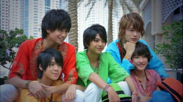 zuborika's tweet photo. #セクゾで妄想

勝利「おいおい俺の両サイドリア充なんだけどぉぉぉぉぉぉぉぉぉ」 http://t.co/eGk7rPQmjo