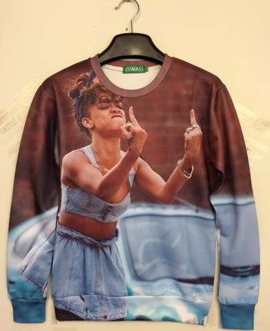 ClassyCrew666's tweet photo. Sudadera Rihanna 22 € http://t.co/ez32bwYtd5