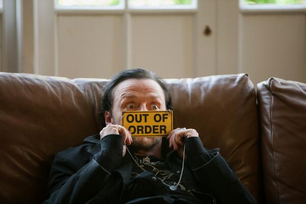 TWEMovie's tweet photo. Go @BTS2ndScreen to enjoy @EdgarWright @SimonPegg &amp; @nickjfrost’s brilliant #CornettoTrilogy http://t.co/grFvZkGd7j http://t.co/WTHS7bXCTl