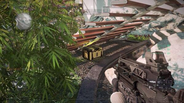 tuurluur79's tweet image. @SirRoundHous3 @killzone Funny how already 11 people "favorite" the tweet with te picture of that box... #randomplace