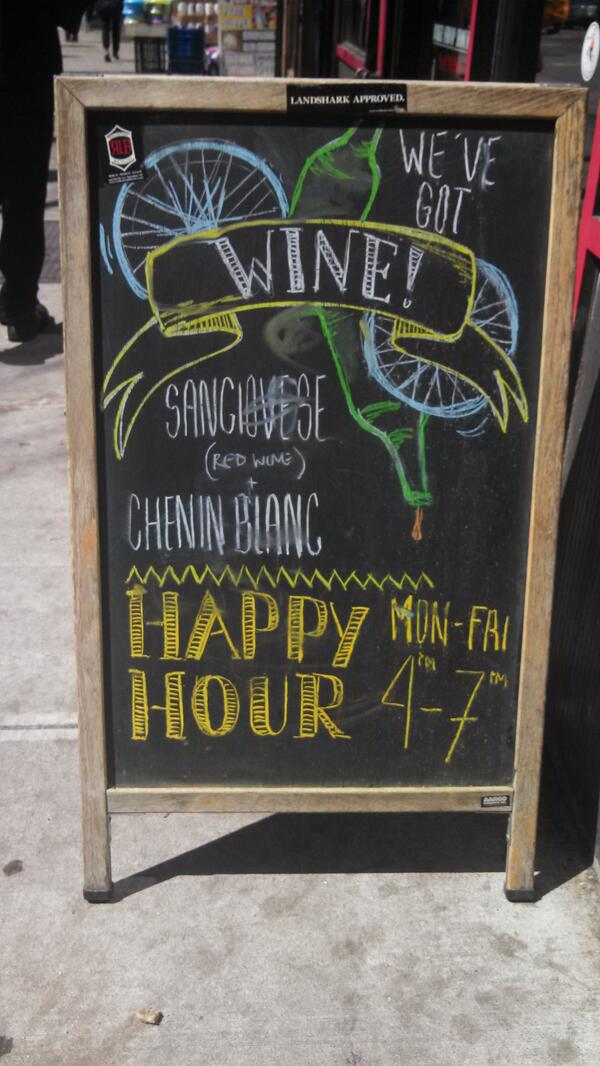 vinochic's tweet image. @RedLanternBikes Got wine now people. #wine #brooklyn #redlightgo