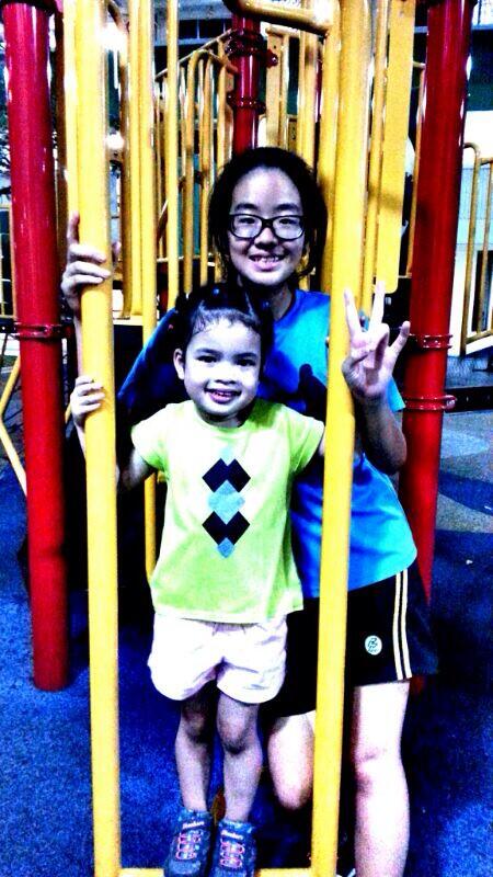 bluecandyflossy's tweet photo. Fun time today with @Pedophile98 and hmm a random girl? >:) http://t.co/mtnre4xiwE