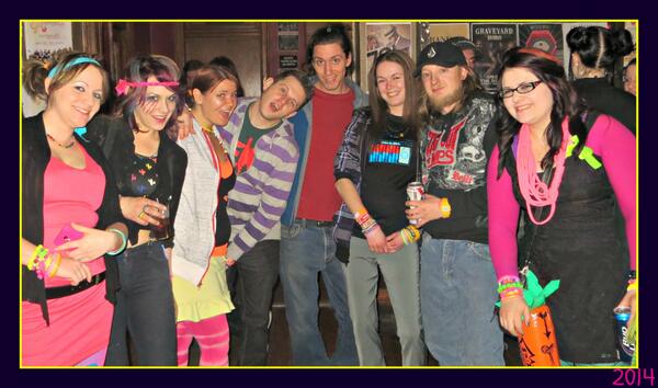 jamilicious8's tweet photo. #msitour2014 @lauralamplette #crazymf's @JimmysZombie @jimmyurine @kittymsi @steverigh @lynzway  yeeeaaahhhh http://t.co/tXJUR2he2R