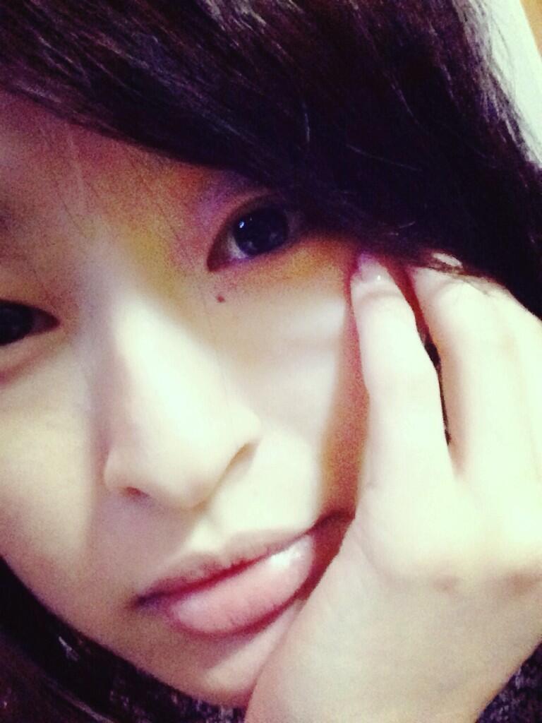 تويتر 島袋寛子 على تويتر もうすぐだな と 自分の顔を撮りたくなる29歳 笑 19歳の時もだったけど やっぱり29歳も考える日々 30代 できることもっと増やしたい やっぱりいつだってもっと強く優しくなりたい うん なんだか私おばけみたい 笑 Http T Co