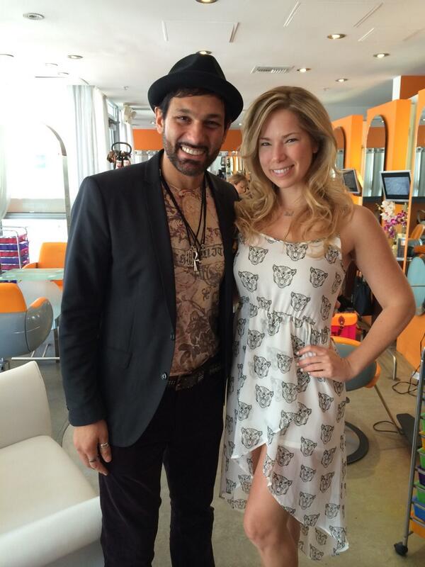 leonardorocco's tweet photo. My beautiful friend @pilimontilla at @RoccoDonna #touchofglam @SuaveBeauty trying the New #NaturalInfusion products http://t.co/8P8rNhtNbO