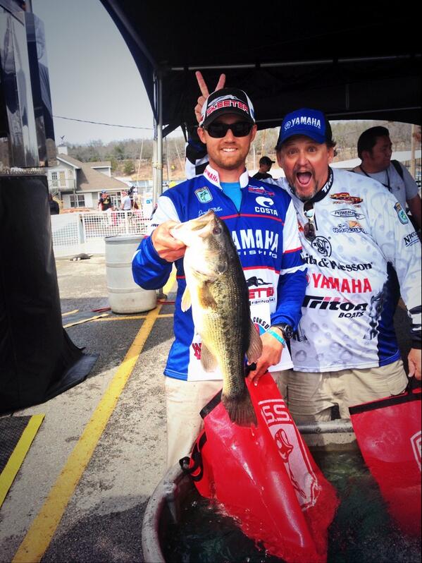 JaredMillerBass's tweet photo. Decent first day on Table Rock @BASS_nation @YamahaOutboards @SkeeterTeam http://t.co/VWsp9WUiZt