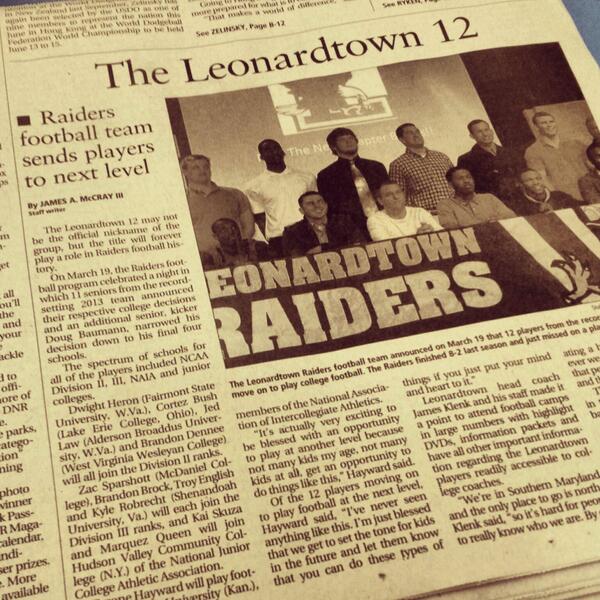 troy_cbr's tweet photo. Paperboys 📰 http://t.co/QBUbeKop9E