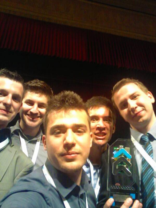 Voogle_'s tweet photo. Voogle startup of the year 2014 "Croatia rescue" selfie #voogle2014 http://t.co/vlUVUycYni