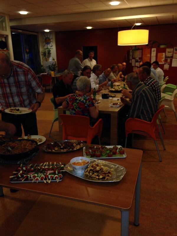 “<a href="/theabfabcompany/">AbFab</a>: Aan de tapas dis met heul veul mannen #gezellig ”  geslaagde workshop dus