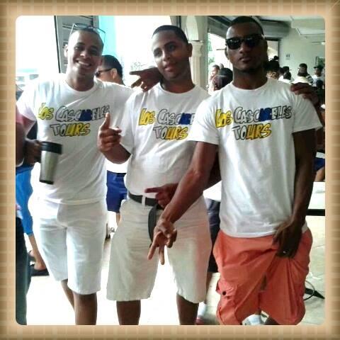 DarlingRumardo's tweet photo. Con la verdadera gente http://t.co/hvhT4eEe0I