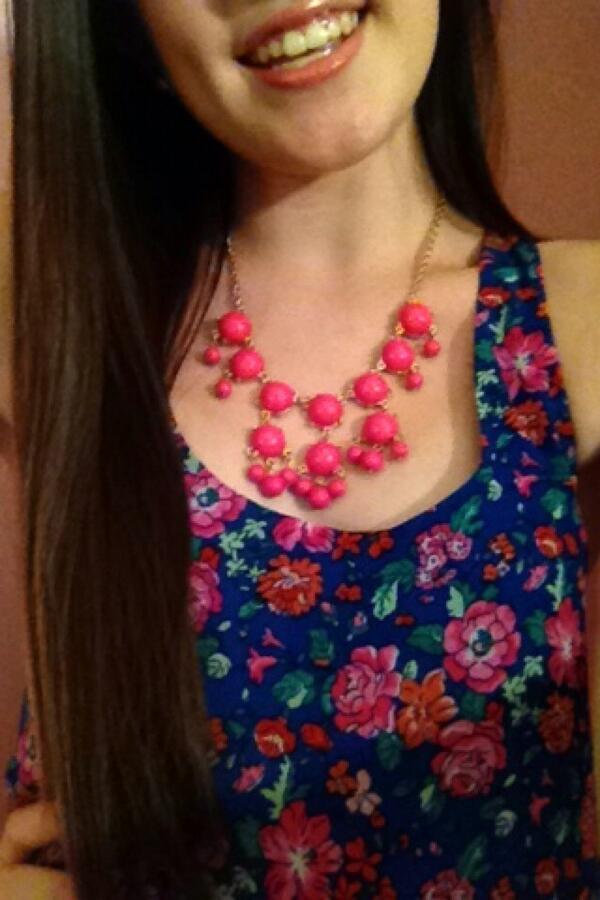ABrunetteBeaut's tweet image. Welcoming spring with some floral #ootd