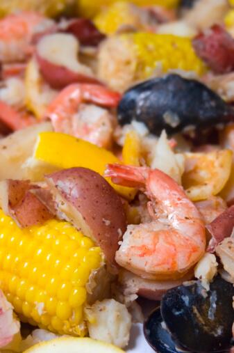We've got you covered for dinner tonight. #Seafood

Low Country Boil recipe: bit.ly/1j63QRk