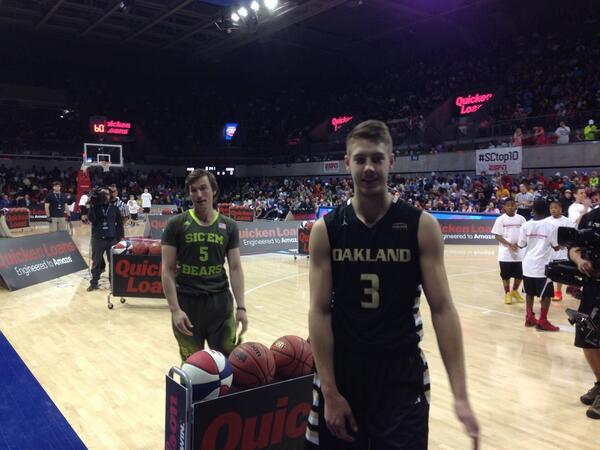 BaylorMBB's tweet photo. Brady Heslip vs Oakland's Travis Bader for the 3-Point Championship. Let's do this #H3SLIP http://t.co/A4YO73DN2Z