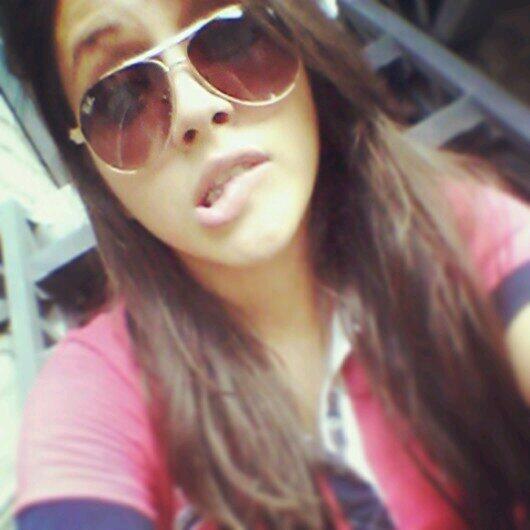 lisbeth1181997's tweet photo. Donde hubo besos ganas quedan ..sera ??? http://t.co/6hloUhO5dJ