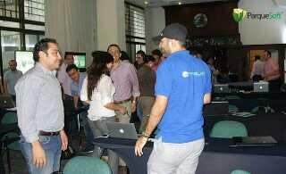 fredycardenasmo's tweet image. En convencion #parquesoft #colombia @sandracrespitos @PygmalionCOL @ParqueSoftpaisa @ParqueSoftSucre