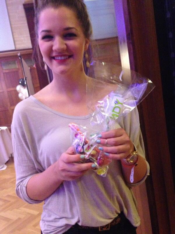 Thanks to <a href="/CampusCandyIU/">Campus Candy IU</a> for the candy! @_SarahOff shows hers off