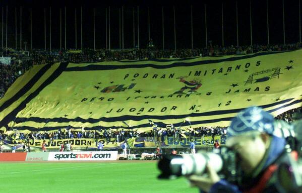 gastihirsch's tweet photo. En el año 2000 llevó 10.000 personas a Japón, cifra récord en toda la historia #Felices109AñosBoca http://t.co/nhilINoJST