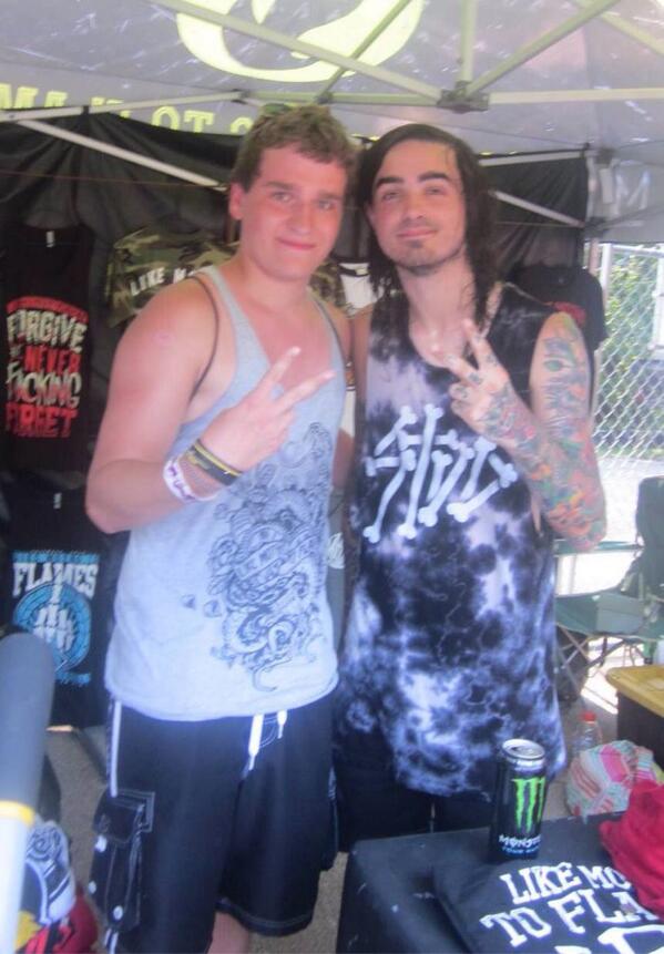JacobTylerAdams's tweet image. Me and Chris from @LMTF from Cleveland's 2013 Warped Tour I wish I knew that Shirt Chris was wearing, it's sick!