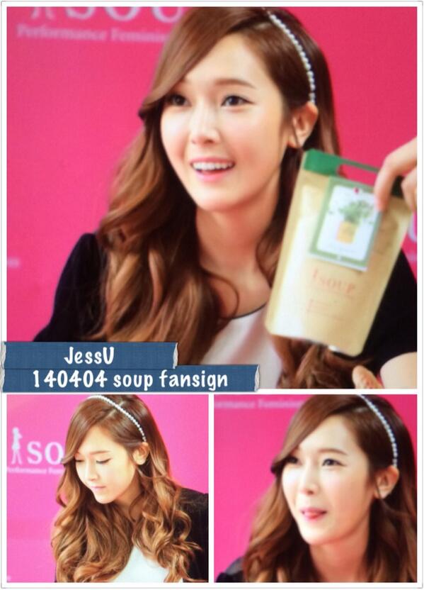 [PIC][04-04-2014]Jessica tham dự buổi fansign cho thương hiệu "SOUP" vào trưa nay BkW7KUgCYAARaaA