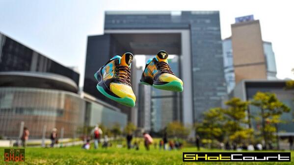 SHotCourt's tweet photo. Zoom Kobe V Prelude @hongkongstuff 
#SHotCourt #kicksintheair #kobe #prelude http://t.co/M8rtkOprEQ