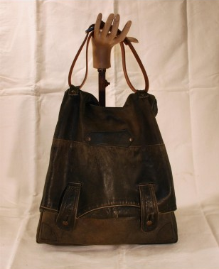 Uniquejunk's tweet image. Cala Zi Mari - #vintage #italiandesign #handbags made from 1960's #leather. bag handle made from Swiss military belt!