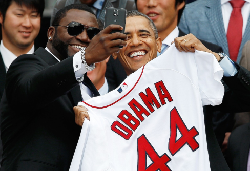 BET's tweet photo. .@DavidOrtiz's selfie w/ @BarackObama wasn't the only funny moment the POTUS has had in sports:http://t.co/XpYvGBJEMs http://t.co/i3JNr5FFdB