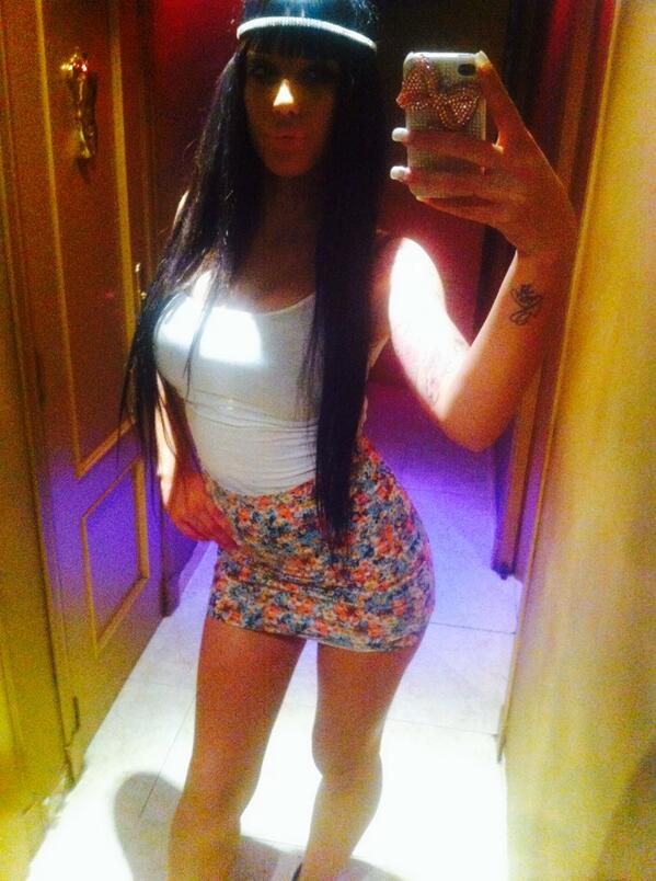 ClaudiaXsanchez’s pics and videos