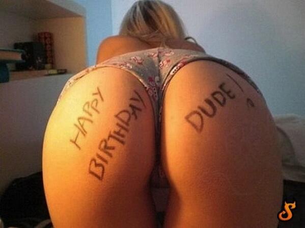 Exyplay's tweet photo. Perfect Picture to give  a Birthday boy or even a Birthday girl.
#birthdaysex #booty #HappyBirthday http://t.co/FtzFL51Q1L