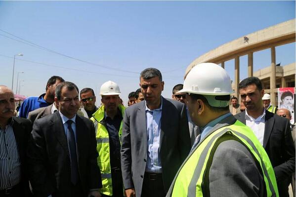 JamesCubitt's tweet photo. Minister of Planning and Minister of Housing meet the JCP team at Al-Sader Shrine Phase3 Project #architecture #iraq http://t.co/Sm7quG6uaj