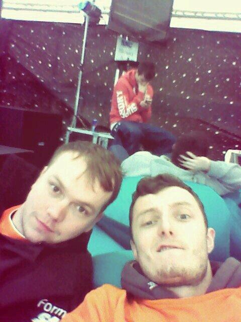 BrunelKarting's tweet photo. #chilling waiting for the parttaay to start! http://t.co/uYIEXpHf7o