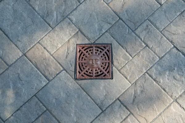 Paver_King tweet media