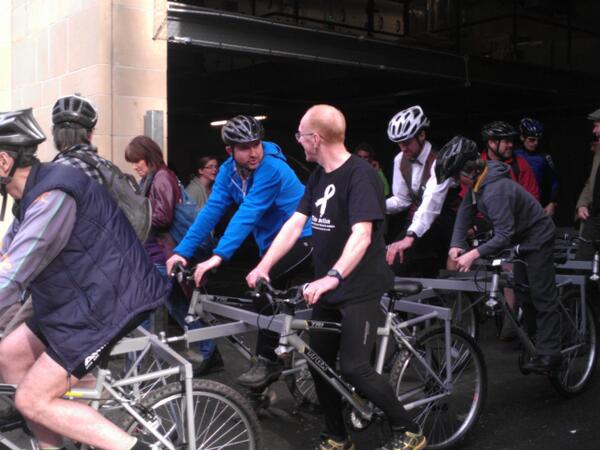 joantaylor2410's tweet photo. The Grand departs, rehearsal for Saturday 5April when it goes up Cragg Road http://t.co/BfXtqiC8uQ
